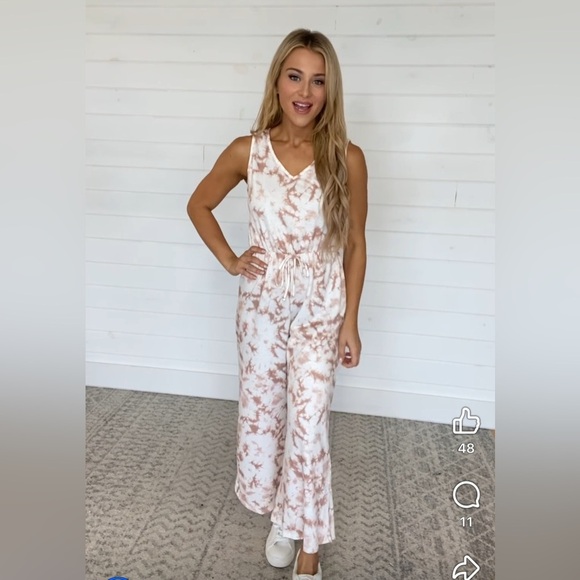 Pink Lily Women's Tie-Dye Jumpsuit - Cream and Pink Size Medium - Picture 2 of 10